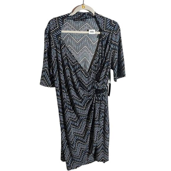 FYLO Women's Plus Size Black & Teal Geometric 3/4 Sleeve Dress Size XXL NWT - Picture 1 of 9